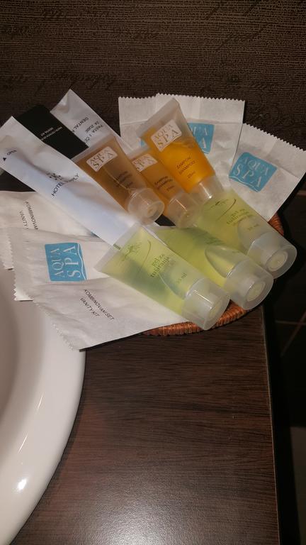 Garni Hotel Contact ベオグラード エクステリア 写真